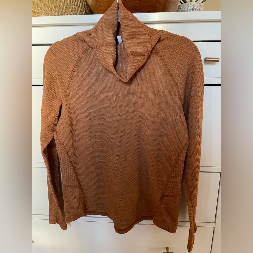 Kuhl Petra Brick Turtleneck Womens Medium Waffle Knit Cowl Neck Hiking Travel